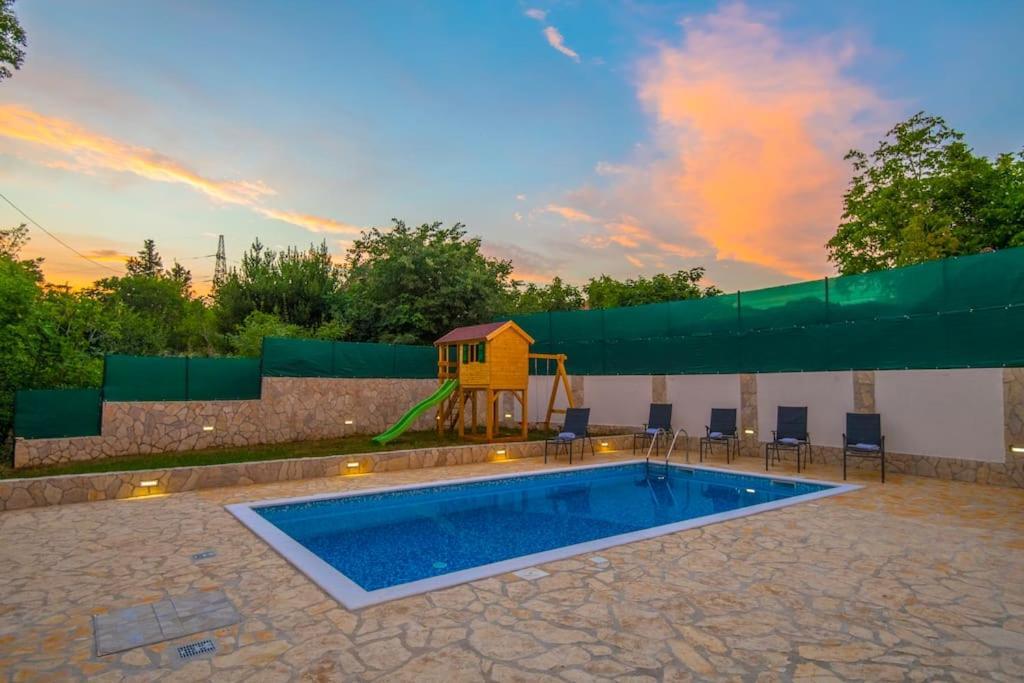 Villa Milla-Grubine Экстерьер фото