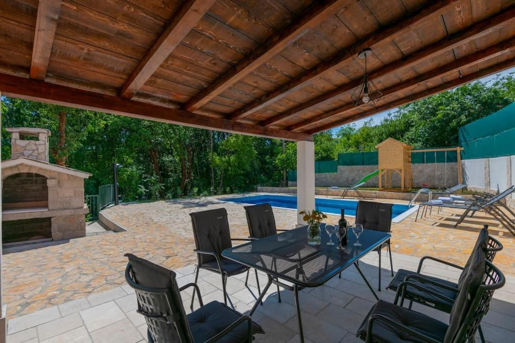 Villa Milla-Grubine Экстерьер фото