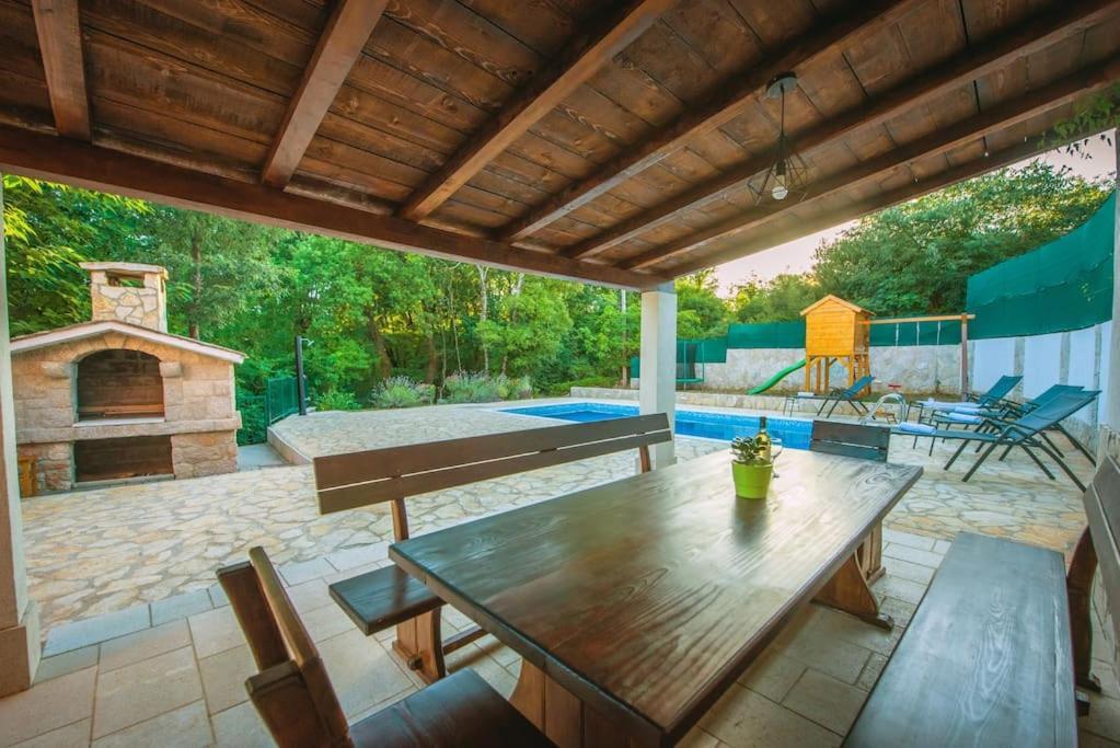Villa Milla-Grubine Экстерьер фото